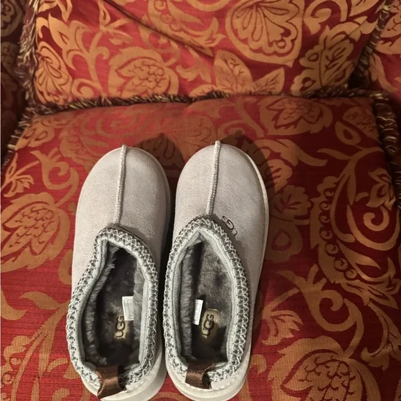 UGG Tasman Light Gray Suede Slippers - Picture 2 of 5